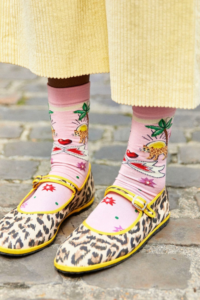 La chaussette rose tigrée
